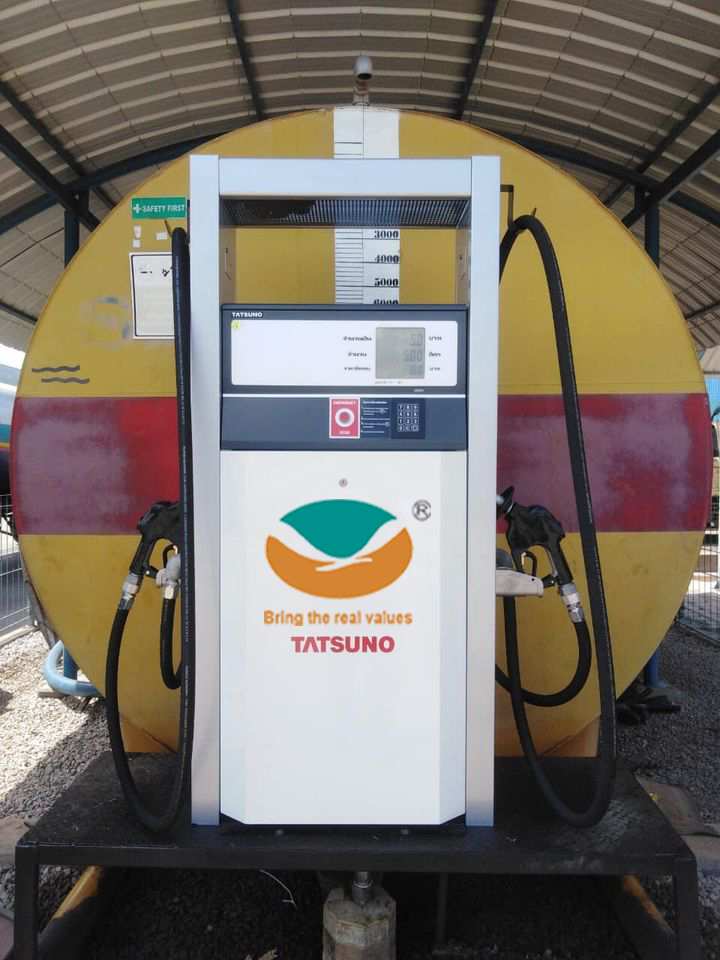 Hình ảnh: Lắp đặt cột bơm xăng dầu điện tử cho trạm cấp dầu nội bộ